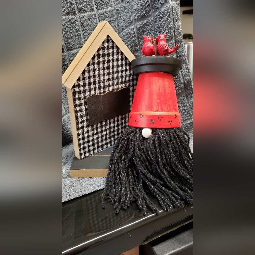 Red and Black Gnome